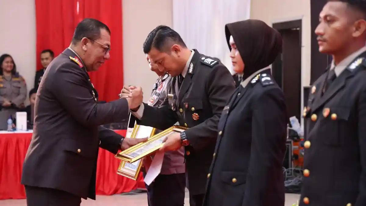 Kisah Bripka Zulhamsyah, Dibesarkan di Kaki Lima, Kini Tebar Kebaikan Lewat Razia Perut Lapar