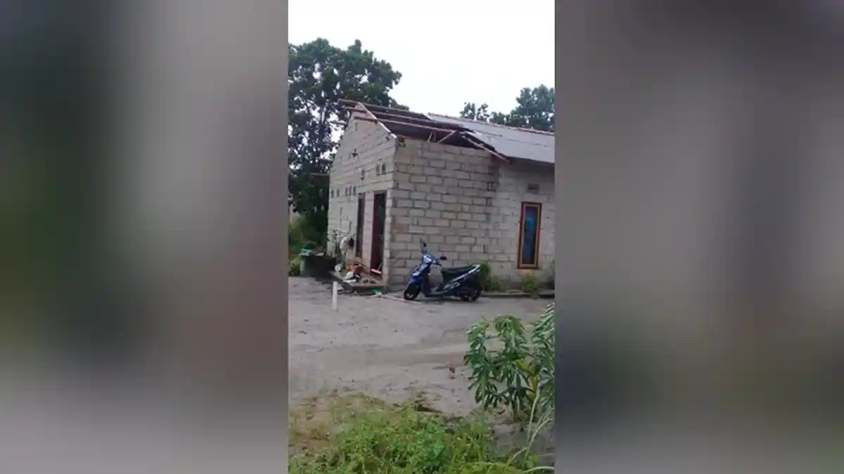 Malam Ini Dipastikan Jumlah Kerusakan Akibat Puting Beliung Bertambah Jadi 12 Rumah
