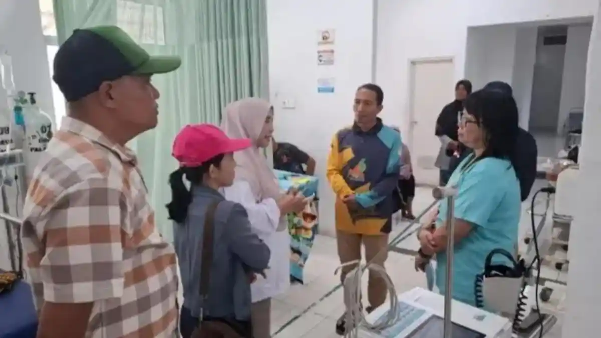 Anggota Komisi I DPRD Anambas Bertemu Para Siswa Korban Keracunan MBG