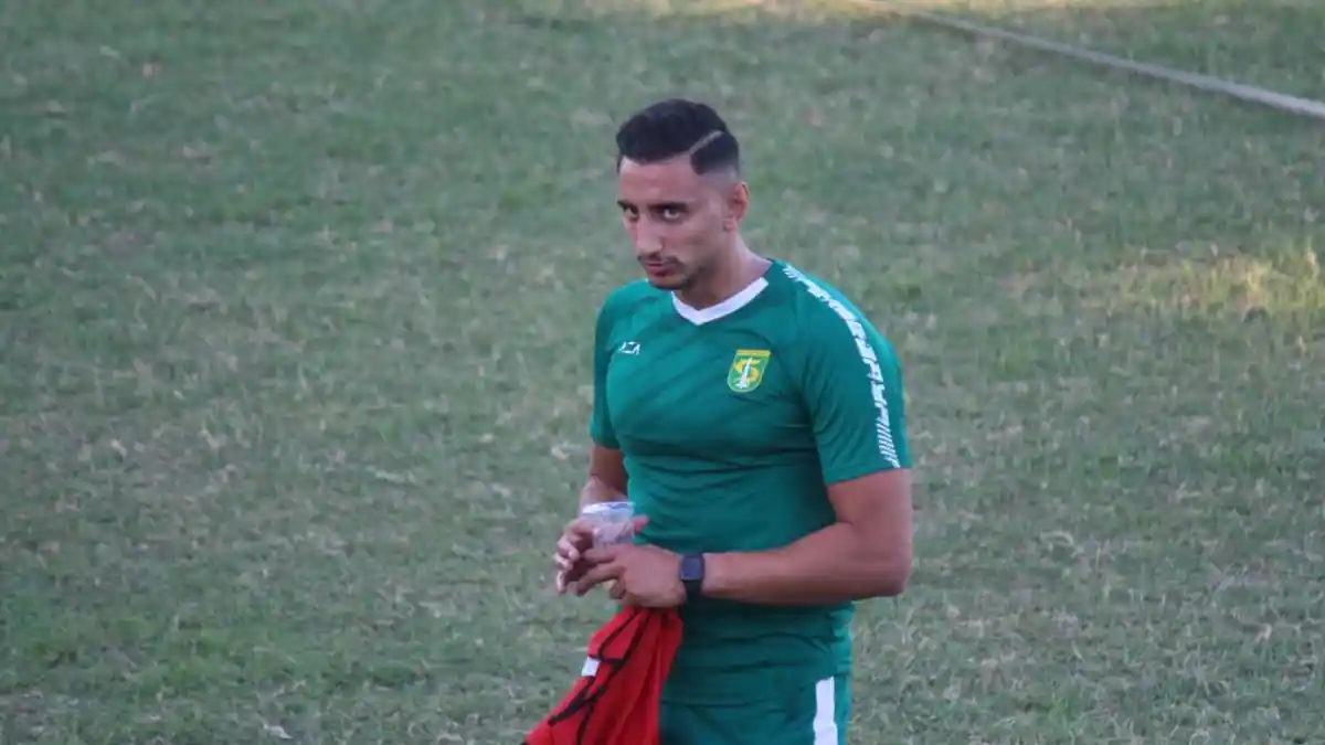 Kompetisi Tak Kunjung Jelas, Mahmoud Eid Tinggalkan Persebaya Susul David da Silva dan Konate