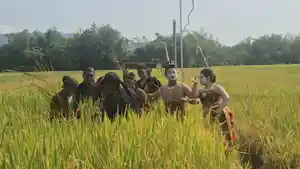 Raden-Sedoni-dan-Roro-Blonyoh-saat-ritual-methik-padi.jpg