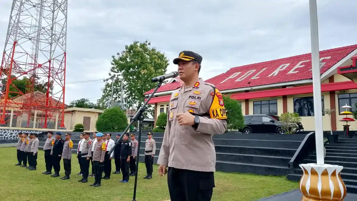 Kapolres Way Kanan Semangati Personel BKO Brimob Polda Lampung.