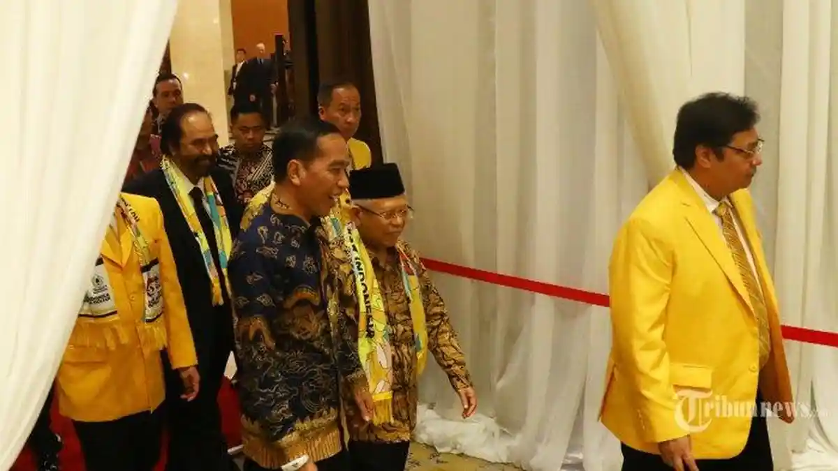 KABAR Jokowi Pindah Golkar Menguat, PDIP Tak Peduli: Itu Bukan Urusan PDIP