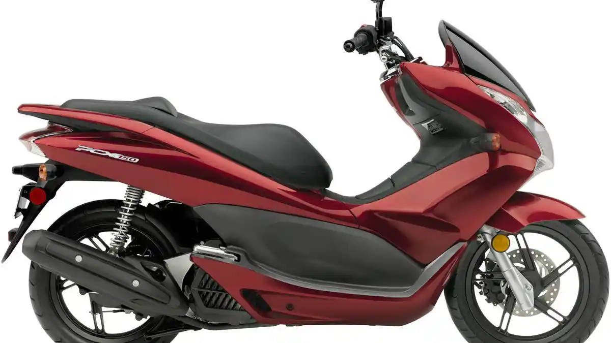 Honda Kalkulasi Lagi Banderol Skutik Bongsor PCX