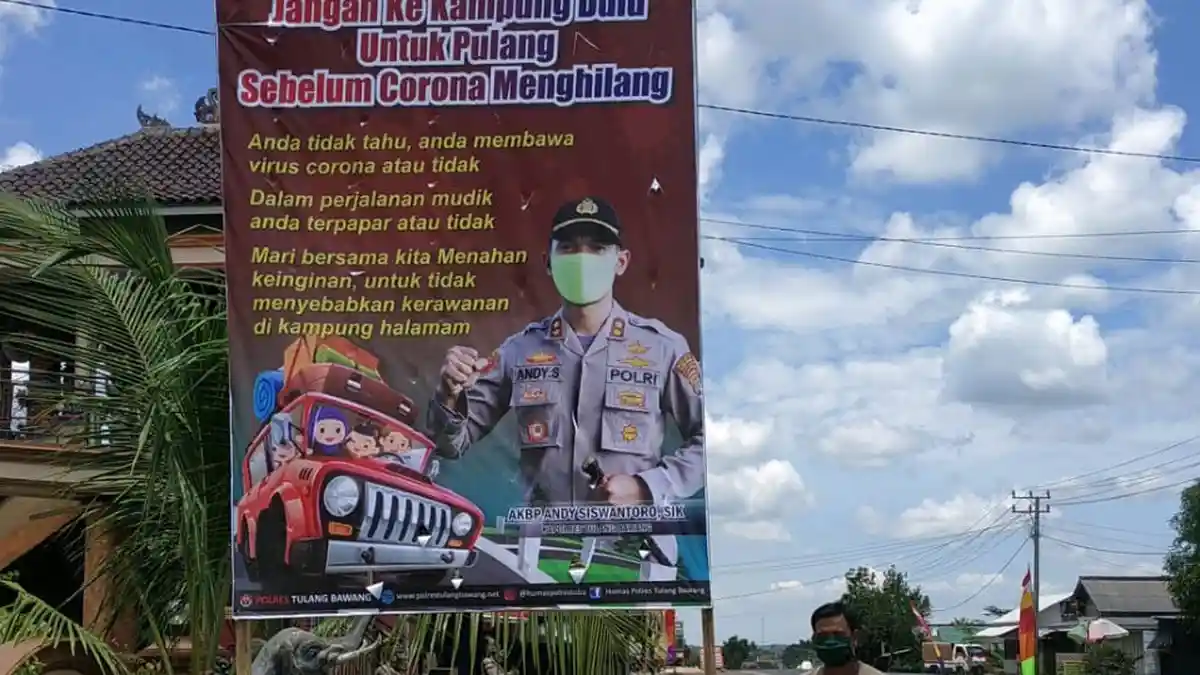 Pasang 12 Baliho Imbauan Tidak Mudik, Polres Tuba Ajak Warga Kampanye Perangi Corona