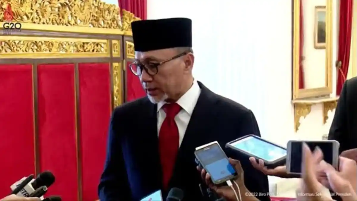 Alasan Jokowi Copot Mendag Lutfi dan Diganti Zulhas, Singgung Soal Pengalaman