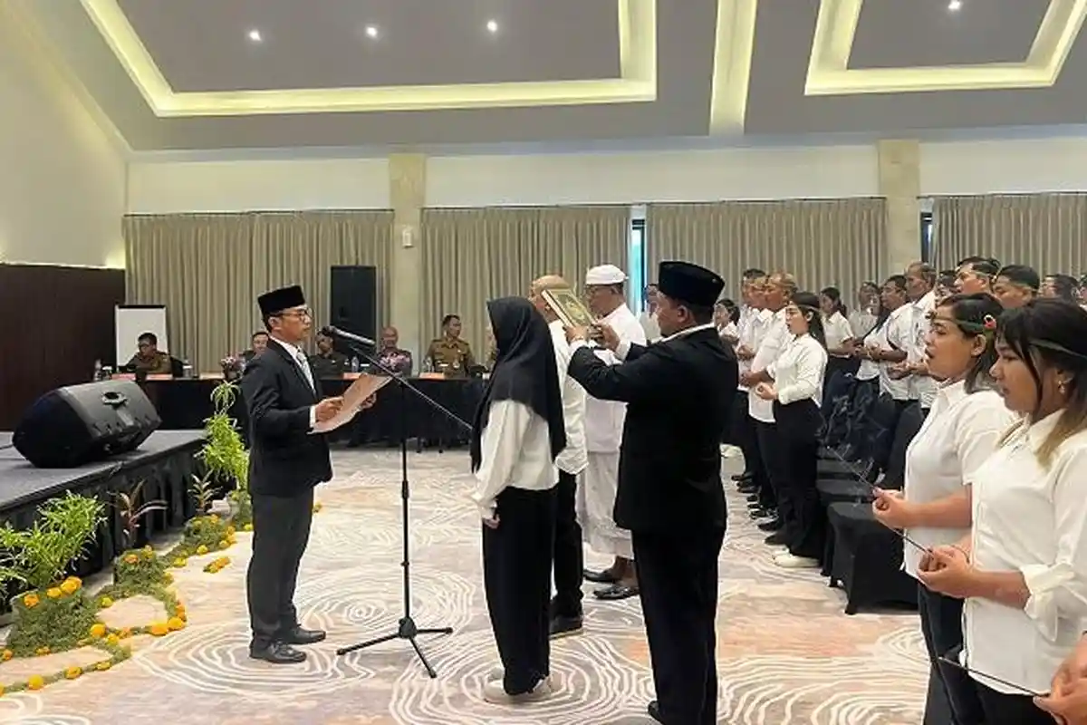 1.173 Pengawas TPS di Buleleng Dilantik 