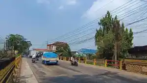 Ruas-Jalan-Raya-Brawijaya-Desa-Tunggalpager-Kecamatan-Pungging-Kabupaten-Mojokerto.jpg
