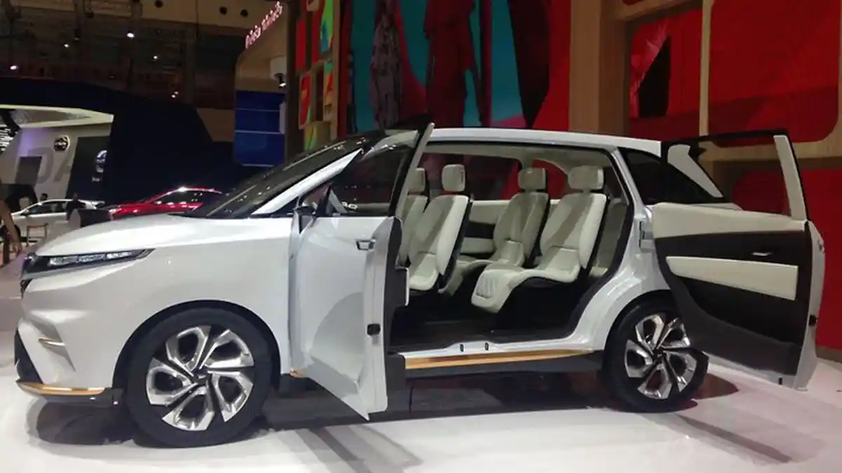Ground Clearance DN Multisix Lebih Tinggi dari Xpander