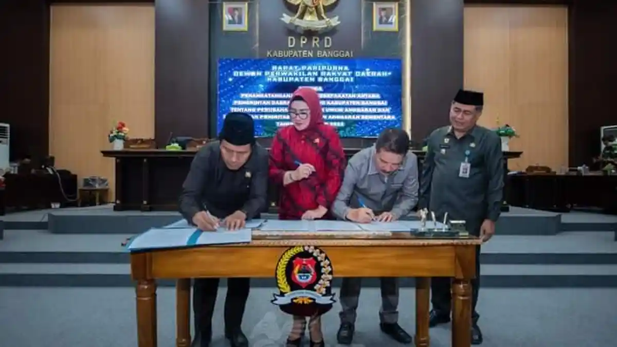 Pemda-DPRD Banggai Teken Nota Kesepakatan KUPA PPAS-P 2023