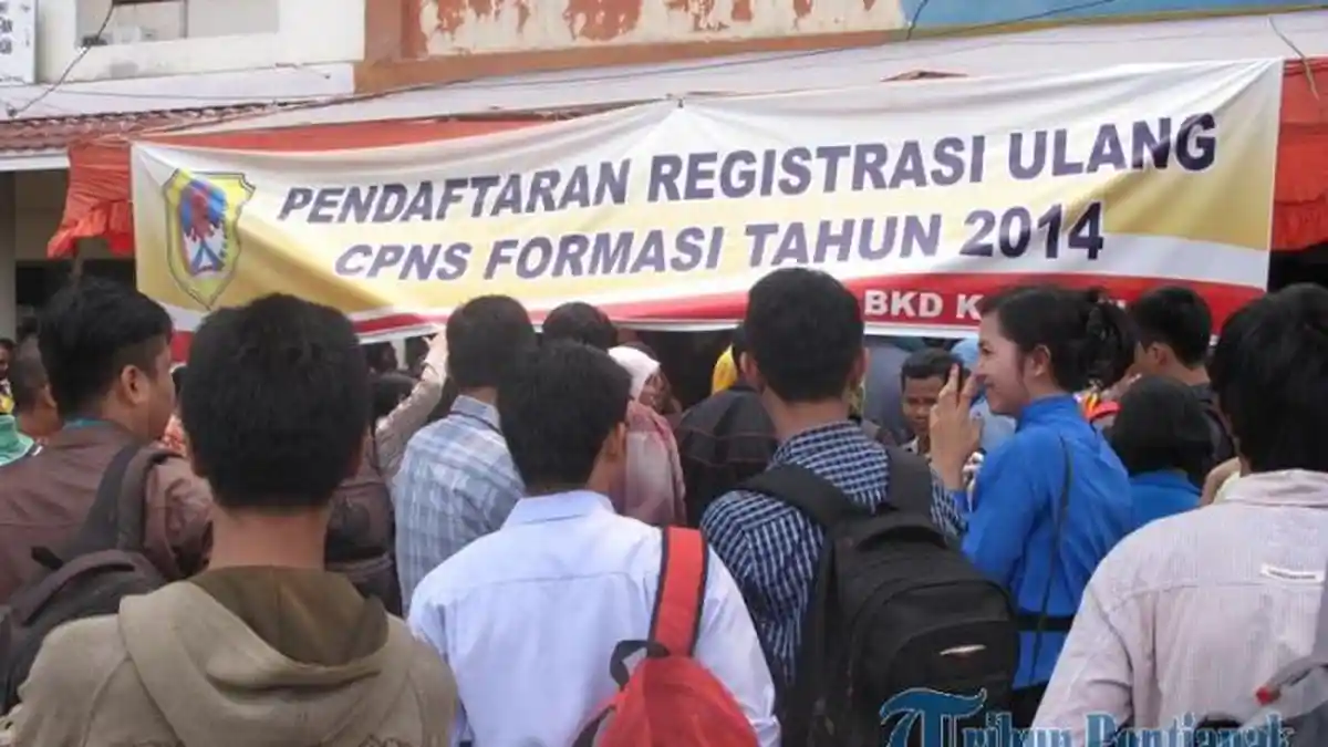 Mantan Caleg Melawi Ramaikan Pendaftaran CPNS