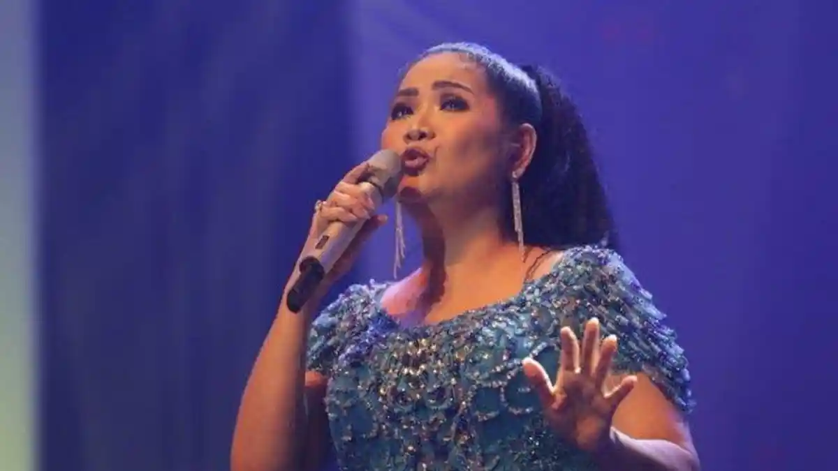 Lagi Trending di Twiiter, Ini Lirik Lagu 'September Ceria' Milik Vina Panduwinata