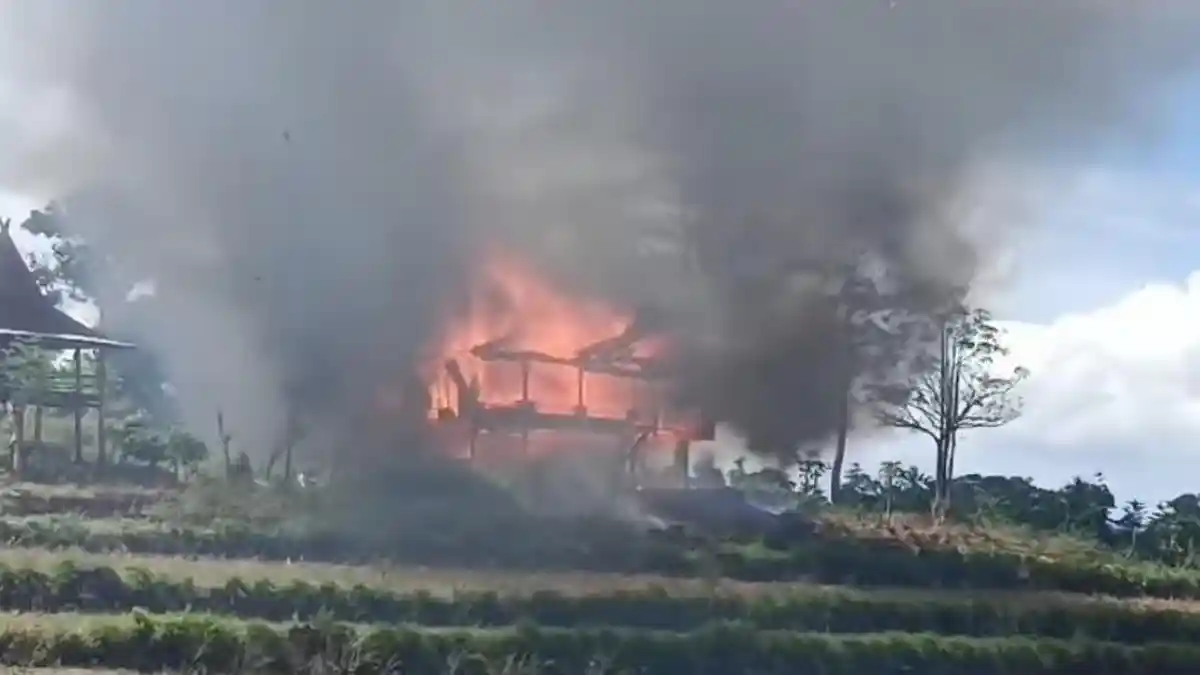 Rumah Haidar di Tompo Kelara Jeneponto Sulsel Terbakar saat Ditinggal ke Kebun