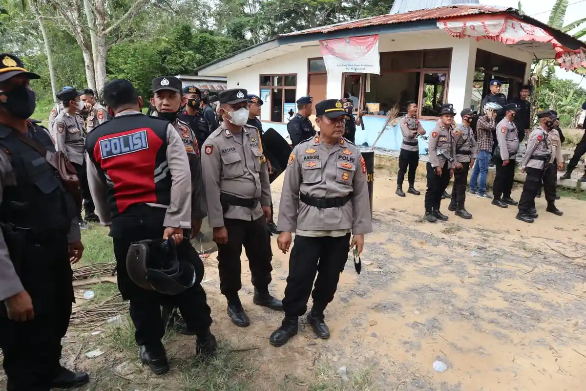 Buntut Bentrok dengan Warga Tulangbawang Barat, 4 Satpam PT HIM Jadi Tersangka