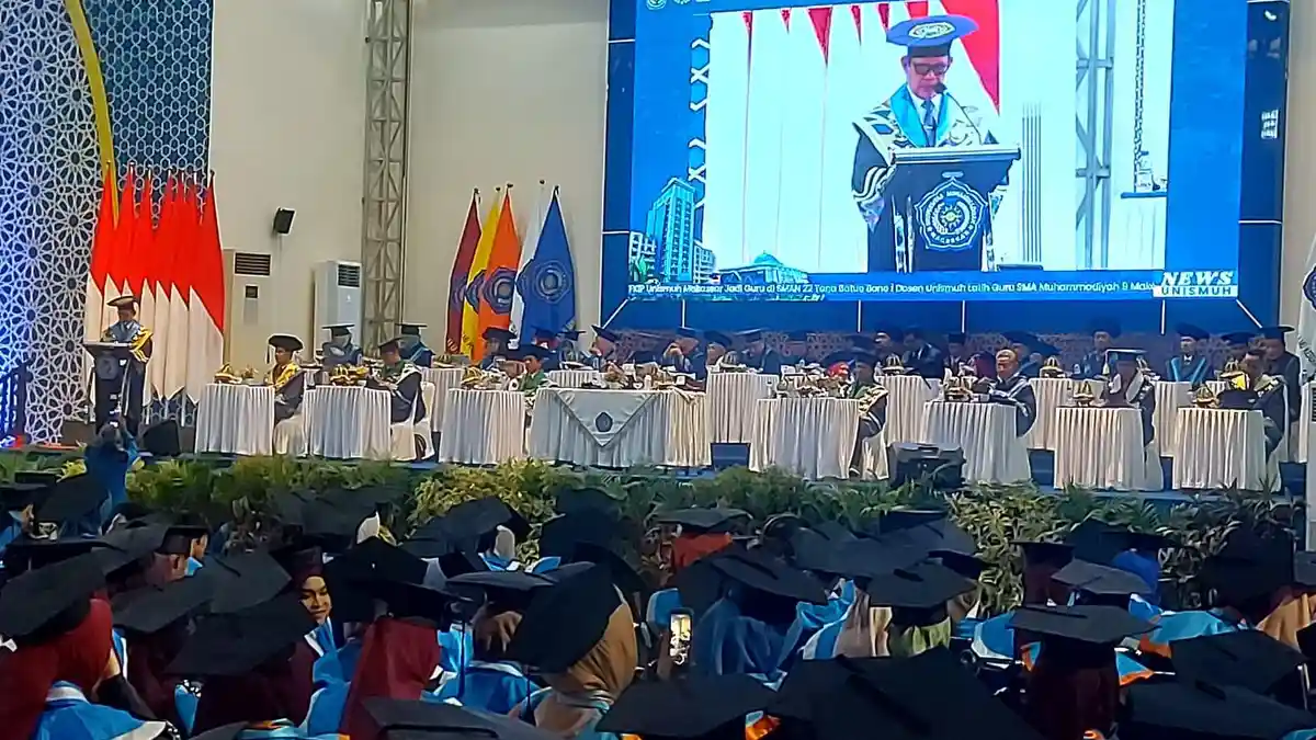 Universitas Muhammadiyah Makassar  Gelar Wisuda ke-83, Azkiya dan Riri Wisudawan Terbaik