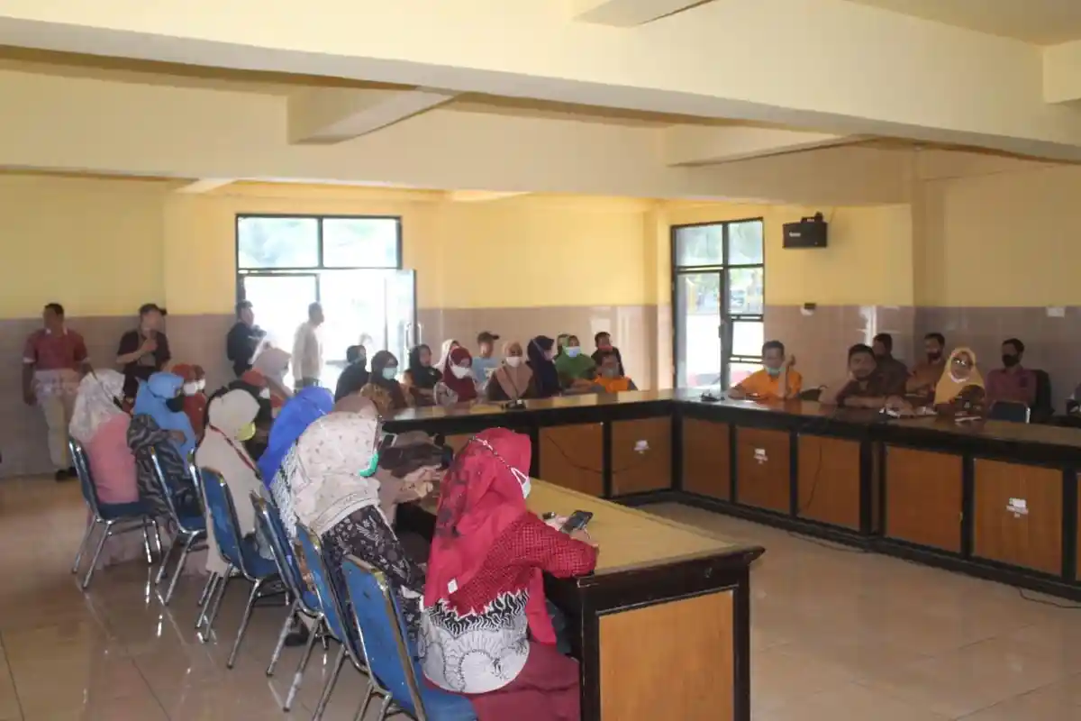 Nasib Belum Jelas, Puluhan PPPK di Bulukumba Mengadu ke DPRD