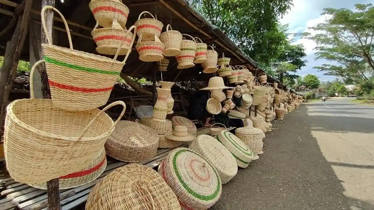 Tak Dapat Bantuan Pemerintah, Pengrajin Rotan di Pagaralam Bangkit dengan Modal Sendiri