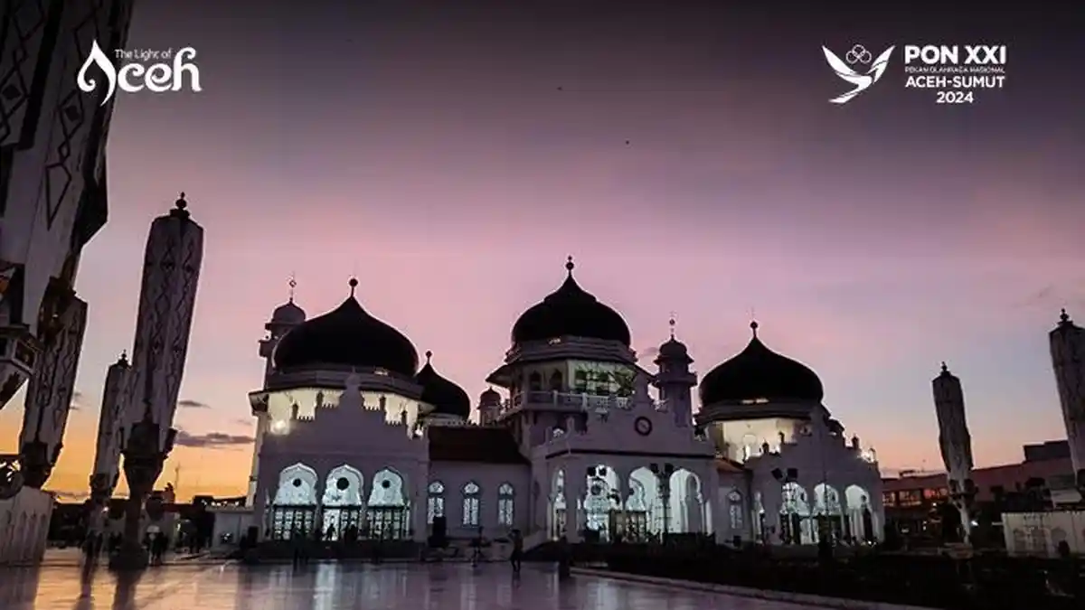 Masjid Raya Baiturahman, Destinasi Paling Wajib Dikunjungi di Aceh
