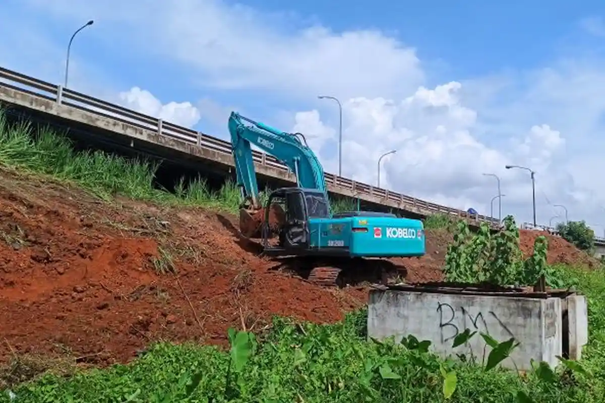 1 Juni Jembatan Keramasan Lama Ditutup, Pengendara Cari Jalan Alternatif Agar tak Terjebak Macet