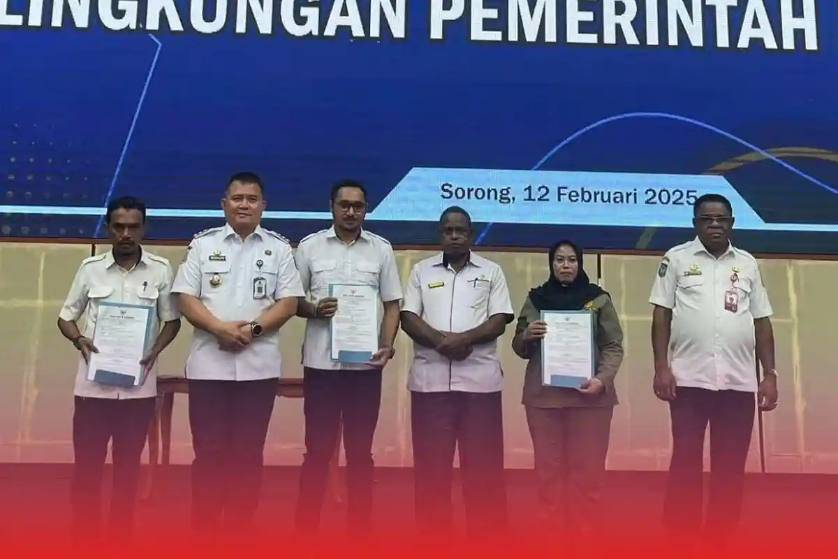 Pemkot Sorong Perpanjang Kontrak 625 Pegawai Honorer, Bernhard Minta Profesionalisme Ditingkatkan