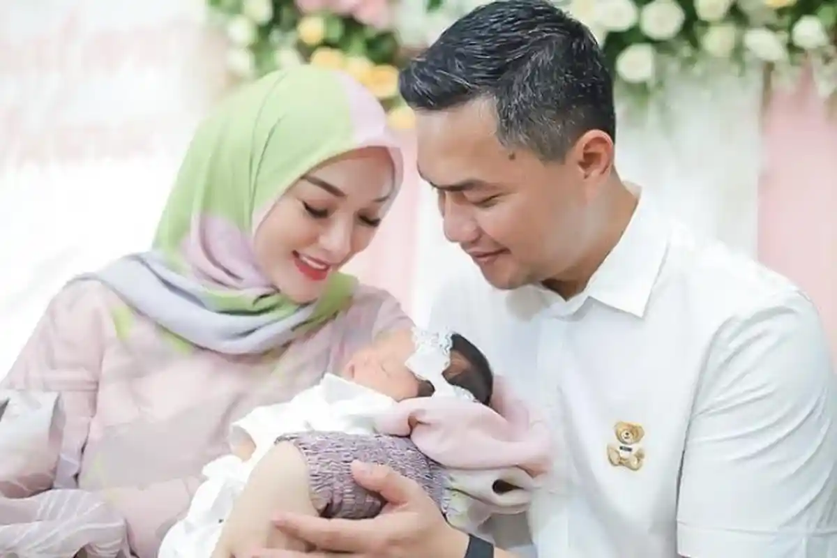Curhat Zaskia Gotik Usai Lahirkan Putri Sirajuddin Mahmud, Ibunda Alia dan Arsila Tulis Ini