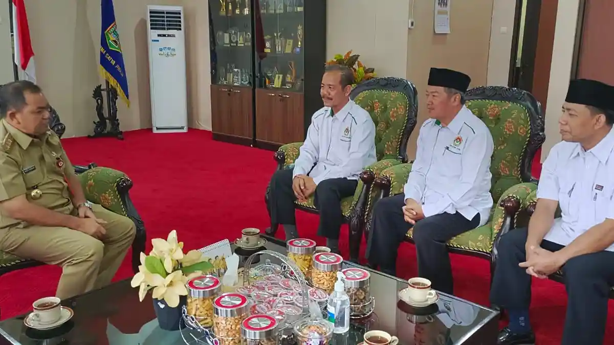 Ketua DPD LDII Kabupaten Semarang Beraudiensi dengan Bupati: Sinergi Membangun Masyarakat Damai