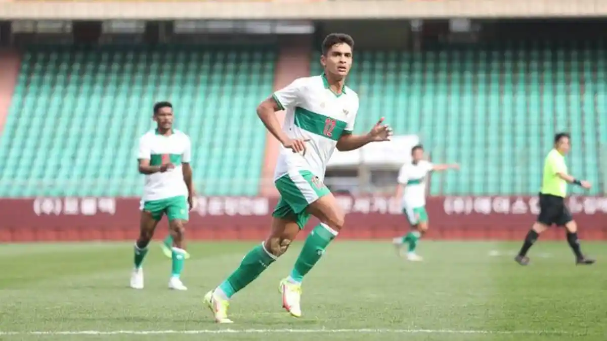 SOSOK Muhammad Ridwan, Pemain Jangkung yang Bikin Indonesia Ungguli ...