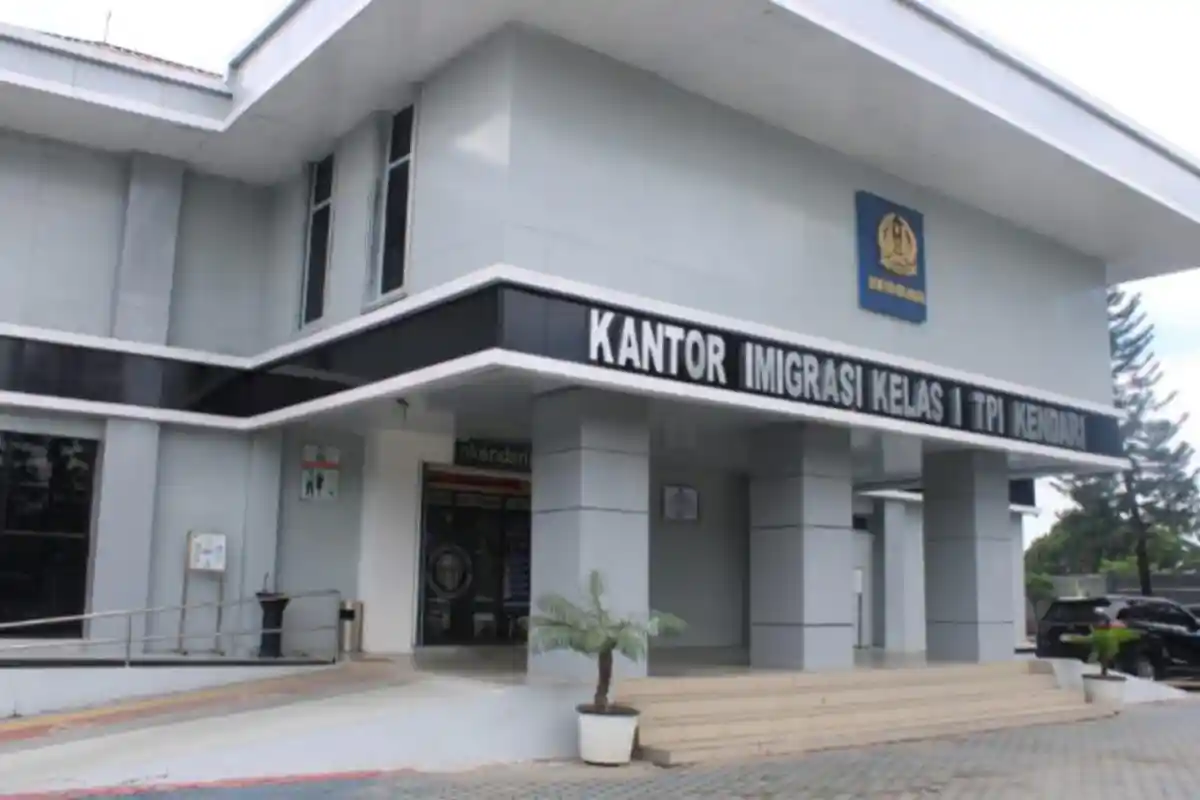 Pendapatan Imigrasi Kendari Capai Rp30,6 Miliar, Sektor Izin Tinggal WNA Penyumbang Terbanyak PNBP