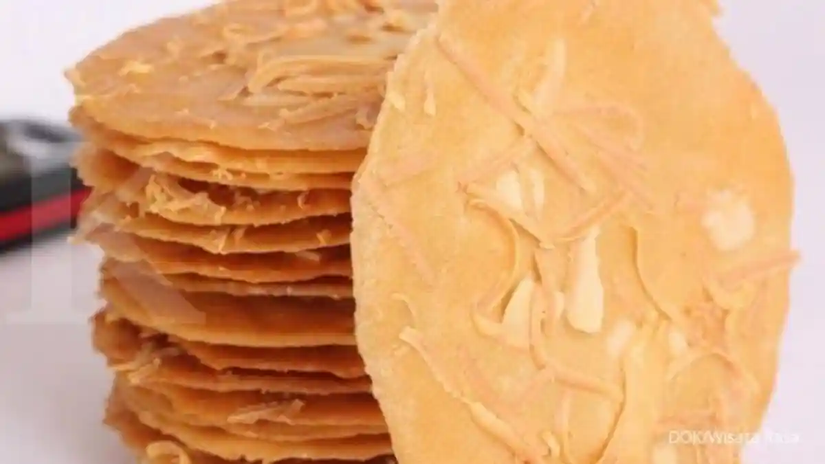 Resep Almond Crispy Empuk dan Renyah, Oleh-oleh Khas Surabaya
