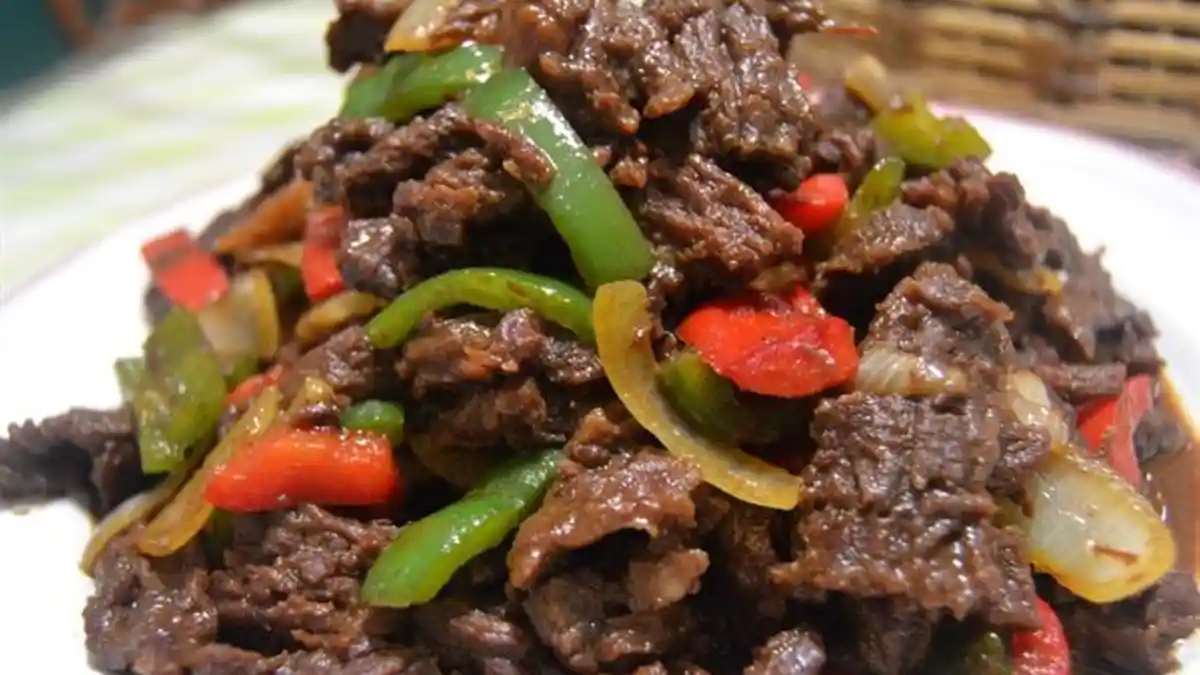 Resep Olahan Daging Kurban, Sapi Saus Lada Hitam Lezat hingga Nasi Kebuli Daging Kambing 
