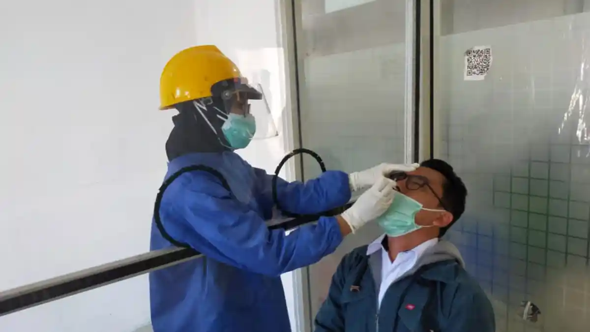 Stasiun Madiun Kini Layani Rapid Test Antigen untuk Penumpang Kereta Jarak Jauh