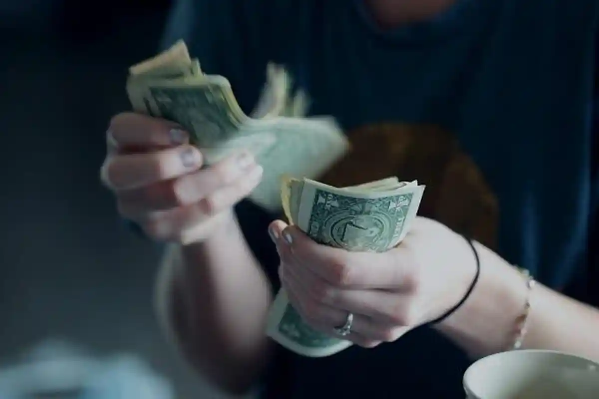 NIK Disalahgunakan Orang, Pengusaha UMKM di Semarang Ini Kaget Ditolak Ajukan Pinjaman di Bank