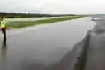 Bandara Supadio Pontianak Lumpuh Karena Banjir