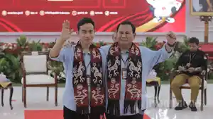 4-Respon-Parpol-Soal-Wacana-Jokowi-Prabowo-Gibran-2-Periode-Pengamat-Sebut-Peluang-Wapres-Kecil.jpg