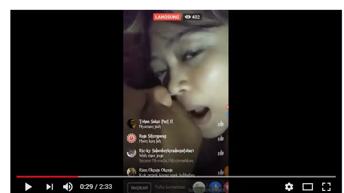 Tak Peduli Live Facebook, TKW Ini Malah Beginian Bareng Cowok, Sampai Matanya Terbelalak