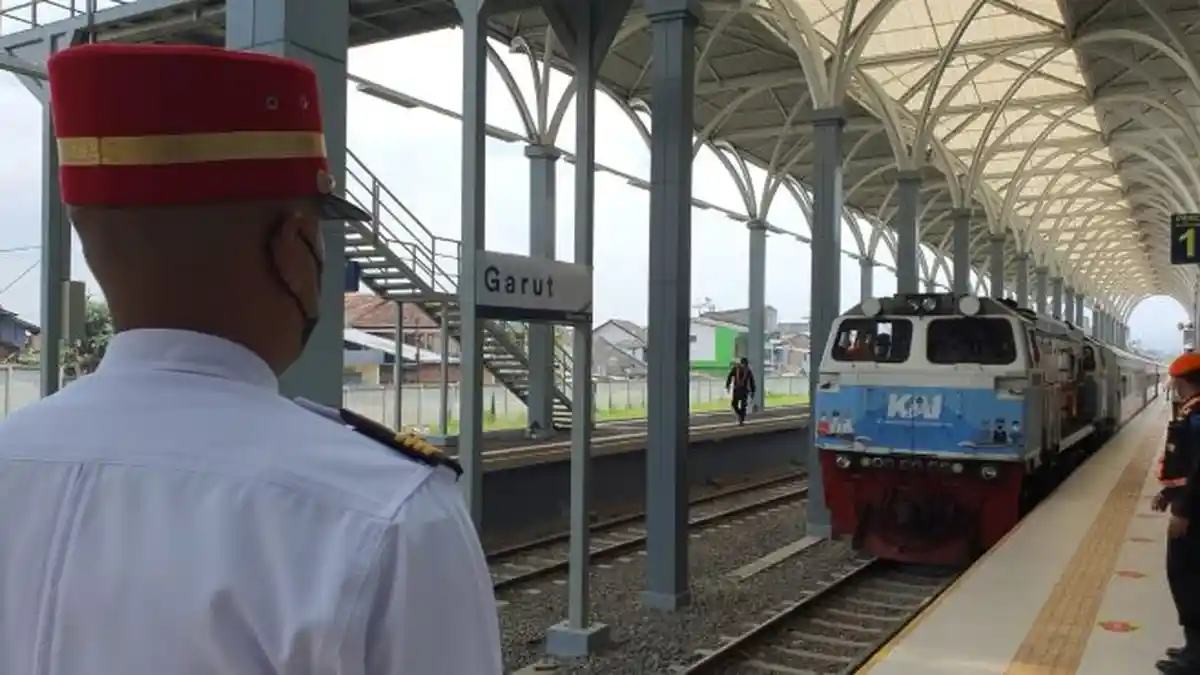Kereta Api Cibatu-Garut Kota Akan Diuji Coba Sebulan, Masyarakat Bisa Naik Secara Gratis
