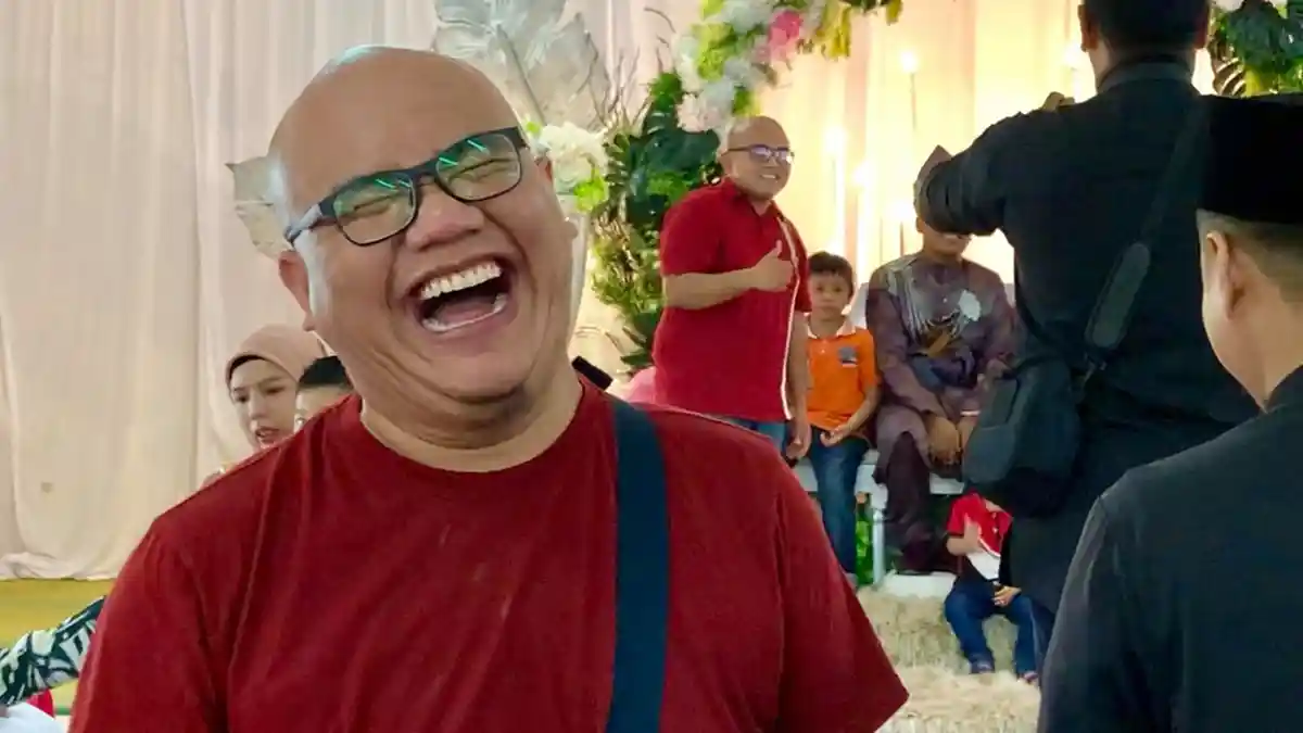 Bertemu Orang yang Sangat Mirip dengan Dirinya di Kondangan, Pria Ini Tak Bisa Tahan Tawa