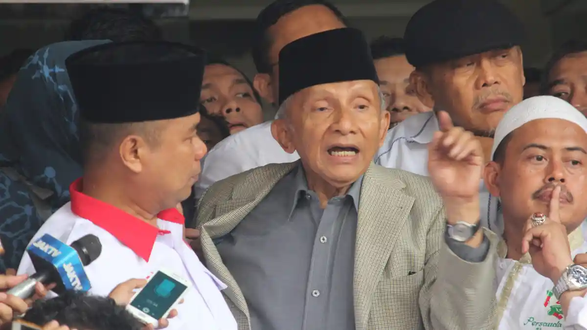 Kecam Pencekalan Taufik, Amien Singgung Pengusaha Besar yang Dilepaskan KPK