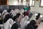 Inovasi Ramadan, Pesantren Jombang Gelar Kajian Kitab Kuning Tiga Bahasa