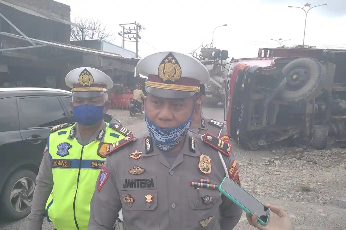 Truk Terguling di Sukabumi, Polisi Pastikan Tak Ada Korban Jiwa