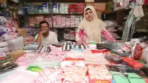 20260409_Penjual-pastik-di-balikpapan.jpg