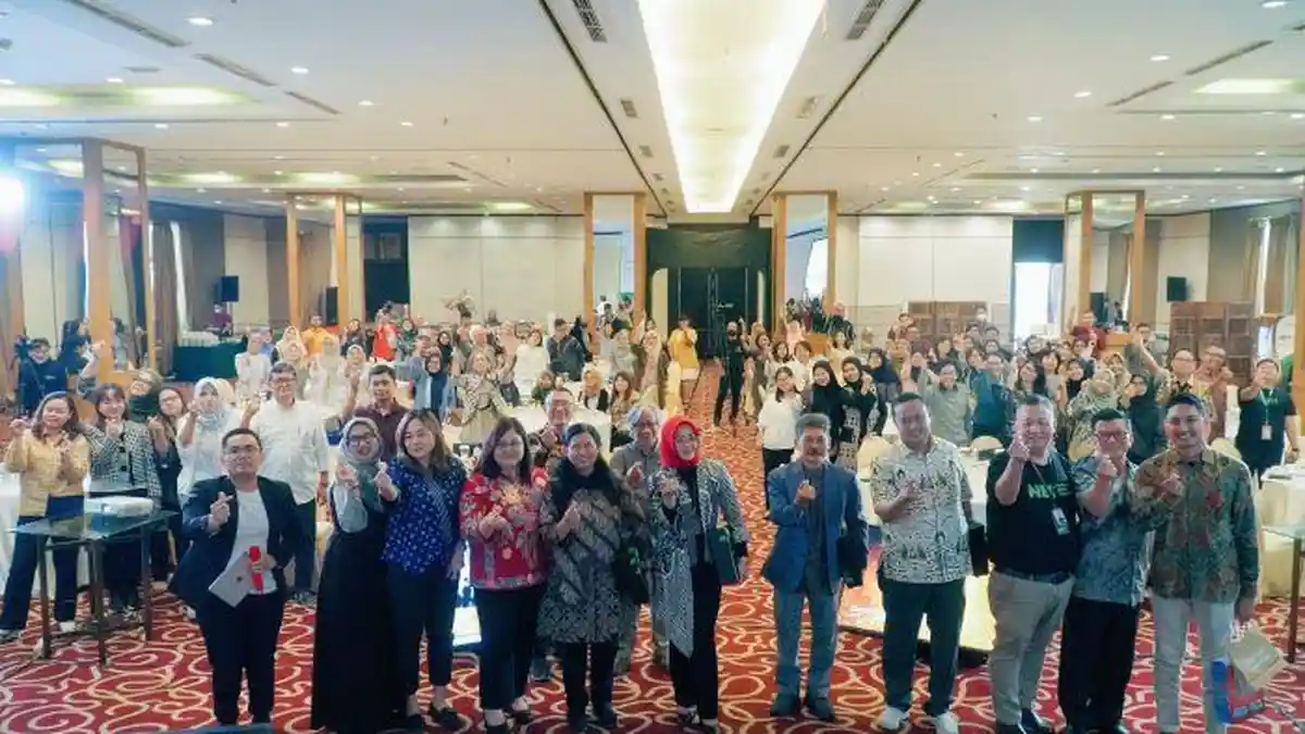 National EMOS Talkshow Bahas Dunia Kefarmasian Setelah Undang-Undang Kesehatan Disahkan
