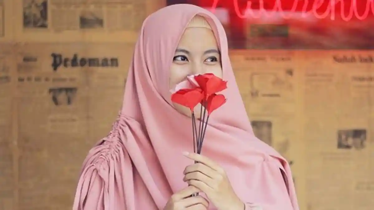 Cantiknya Inez Ayuningtyas, Artis Dinikahi Pemuda Kampung Sulsel Kenal Lewat Ustadz Khalid Basalamah