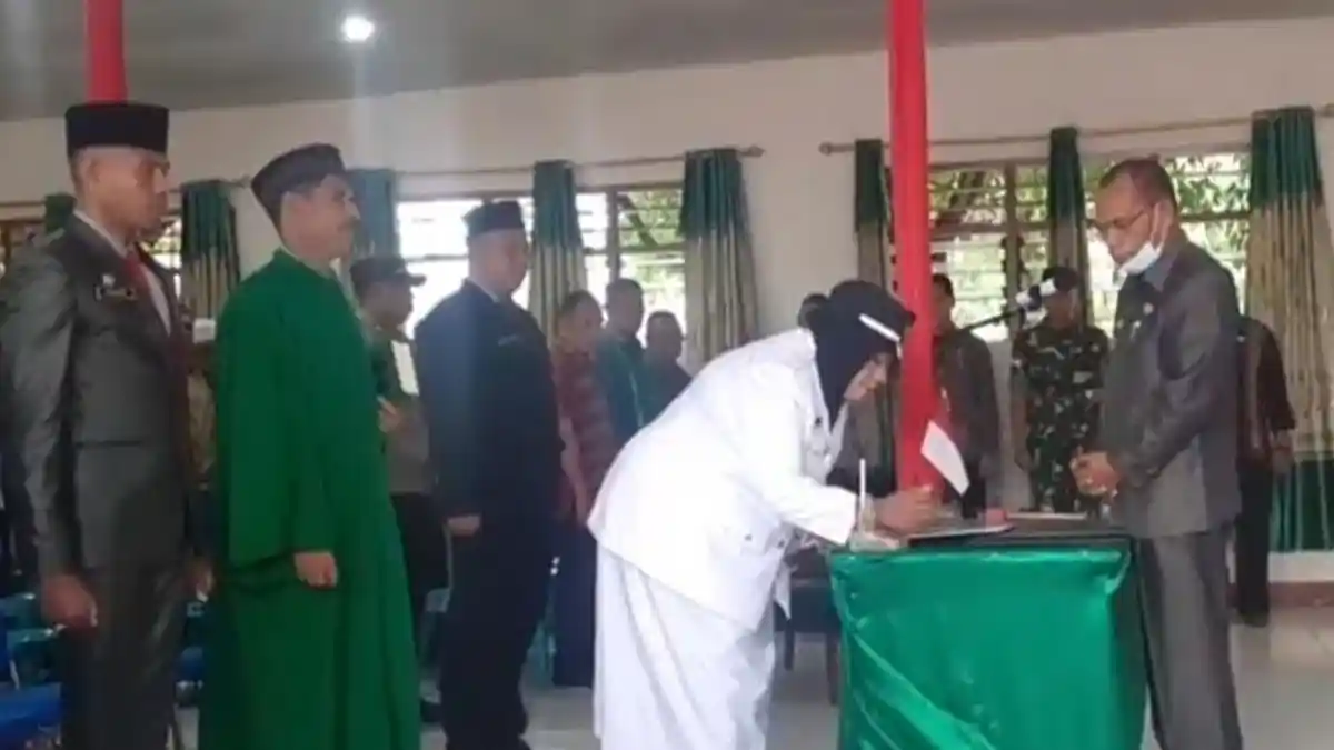 Lantik Kades Adang Boum, Sulaiman Singh Minta Jangan Bawa Isu Gender