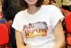 senyum Luna Maya