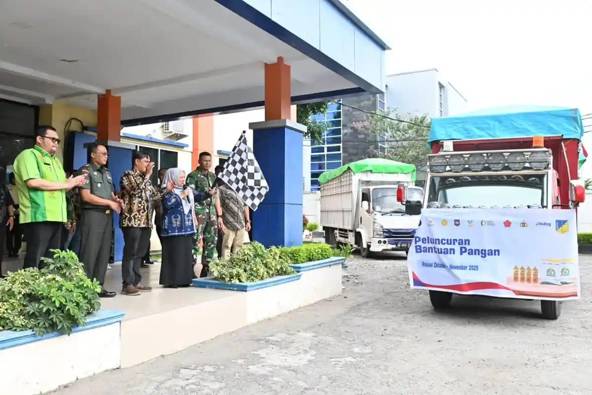 Pemprov Sulteng dan Bulog Salurkan Bantuan Pangan untuk 233 Ribu Warga