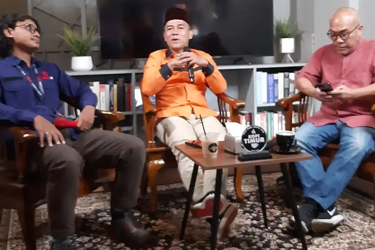 15 Golongan Masyarakat Gratis Naik Transjakarta, Adi Kurnia: Masyarakat Umum juga Harus Merasakan