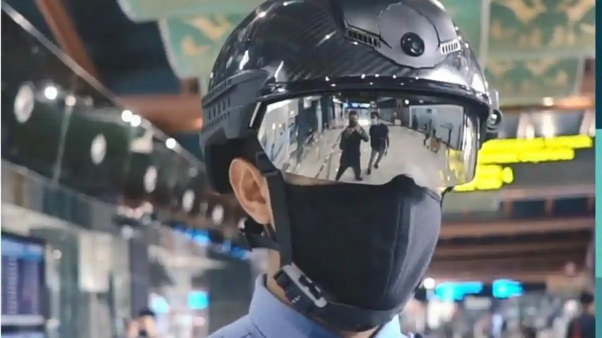 Kecanggihan Helm Pintar Pendeteksi Corona Petugas Bandara Soekarno-Hatta yang Dibanderol Rp 95 Juta