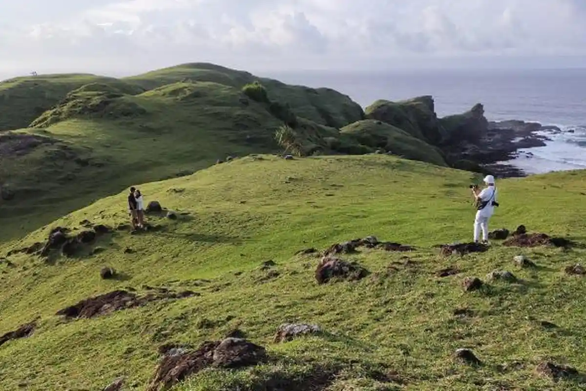 Wisata Lombok Bukit Merese: Rute, Harga Tiket, dan Keistimewaan Bukit Merese