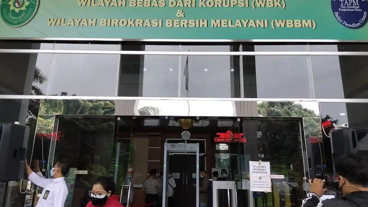 Jaksa Tuntut Munarman 8 Tahun Penjara atas Perkara Dugaan Tindak Pidana Terorisme